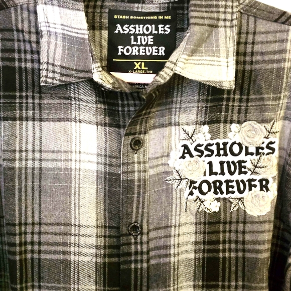 🆕️ Assholes Live Forever Women's Rose Flannel Graphic Shirt - Picture 5 of 12